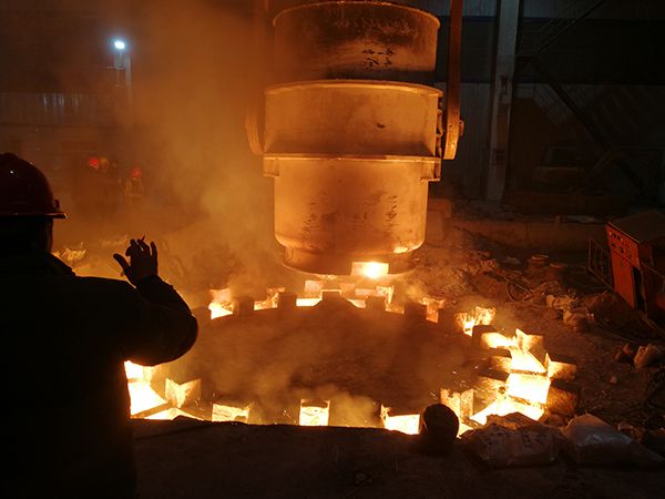 想知道，大型鑄鋼件廠家是怎么應對質量監(jiān)管不嚴的隱患呢？