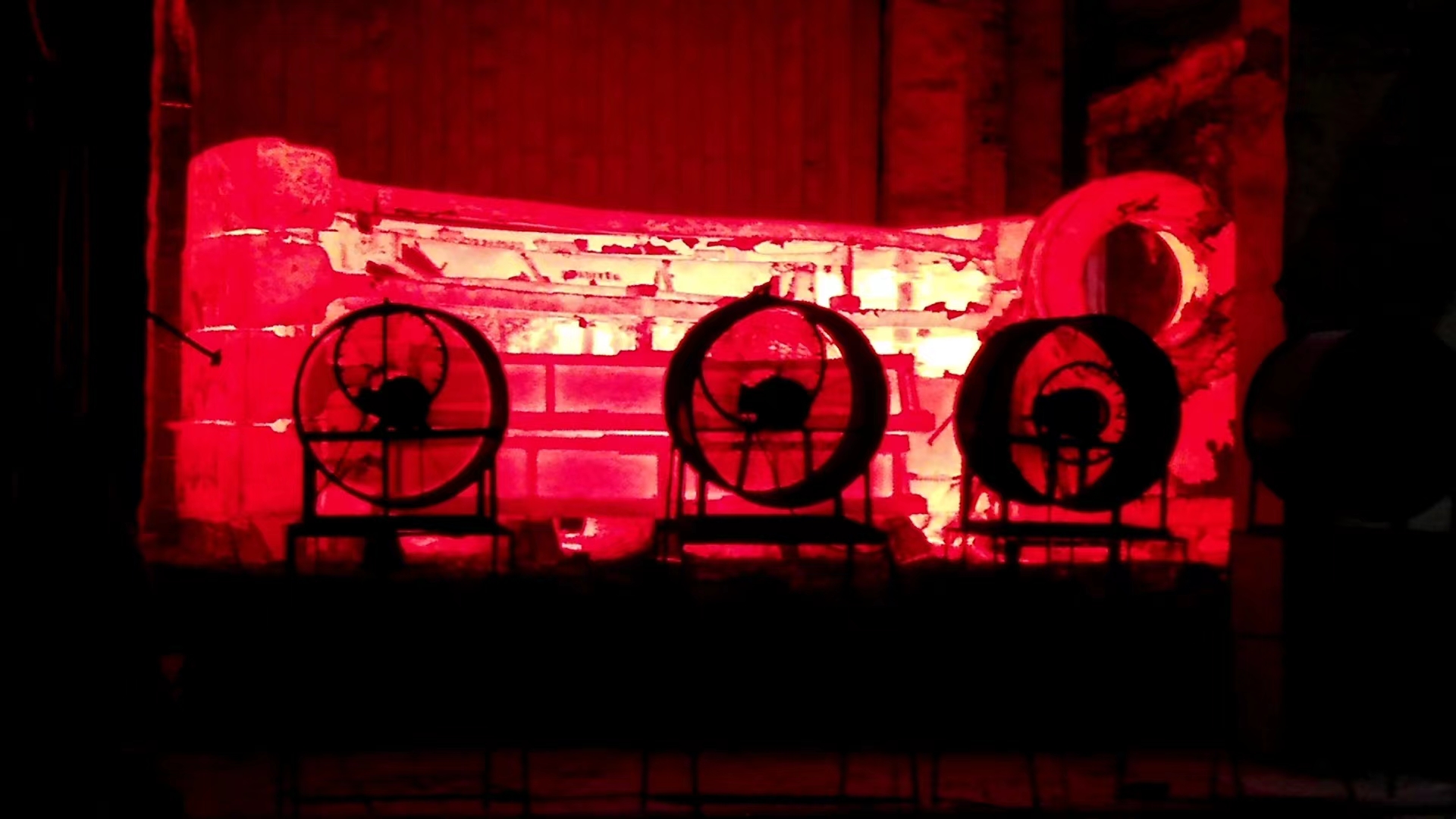 大型鑄鋼廠騰飛鑄鋼怎么做到防止鑄件變形？