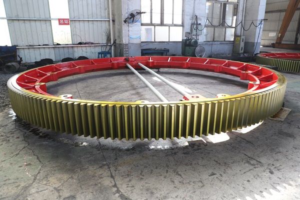 騰飛鑄鋼大齒輪--鑄就設(shè)備高壽命運轉(zhuǎn)的核心力量