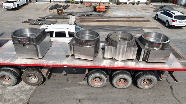 騰飛鑄鋼——大型鑄鋼件軸承座的優(yōu)勢有哪些？